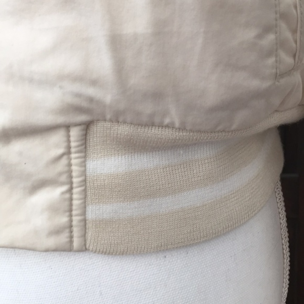 Gap tan bomber jacket‎ - Picture 4 of 11